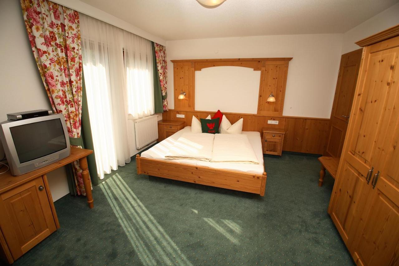Ferienhof Lackner Ried im Zillertal Chambre photo